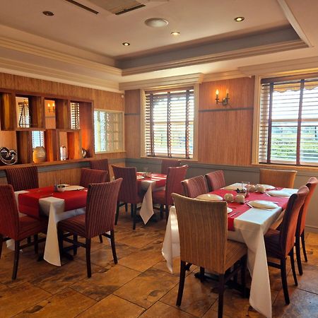 Supreme Inn Boston Swineshead 외부 사진