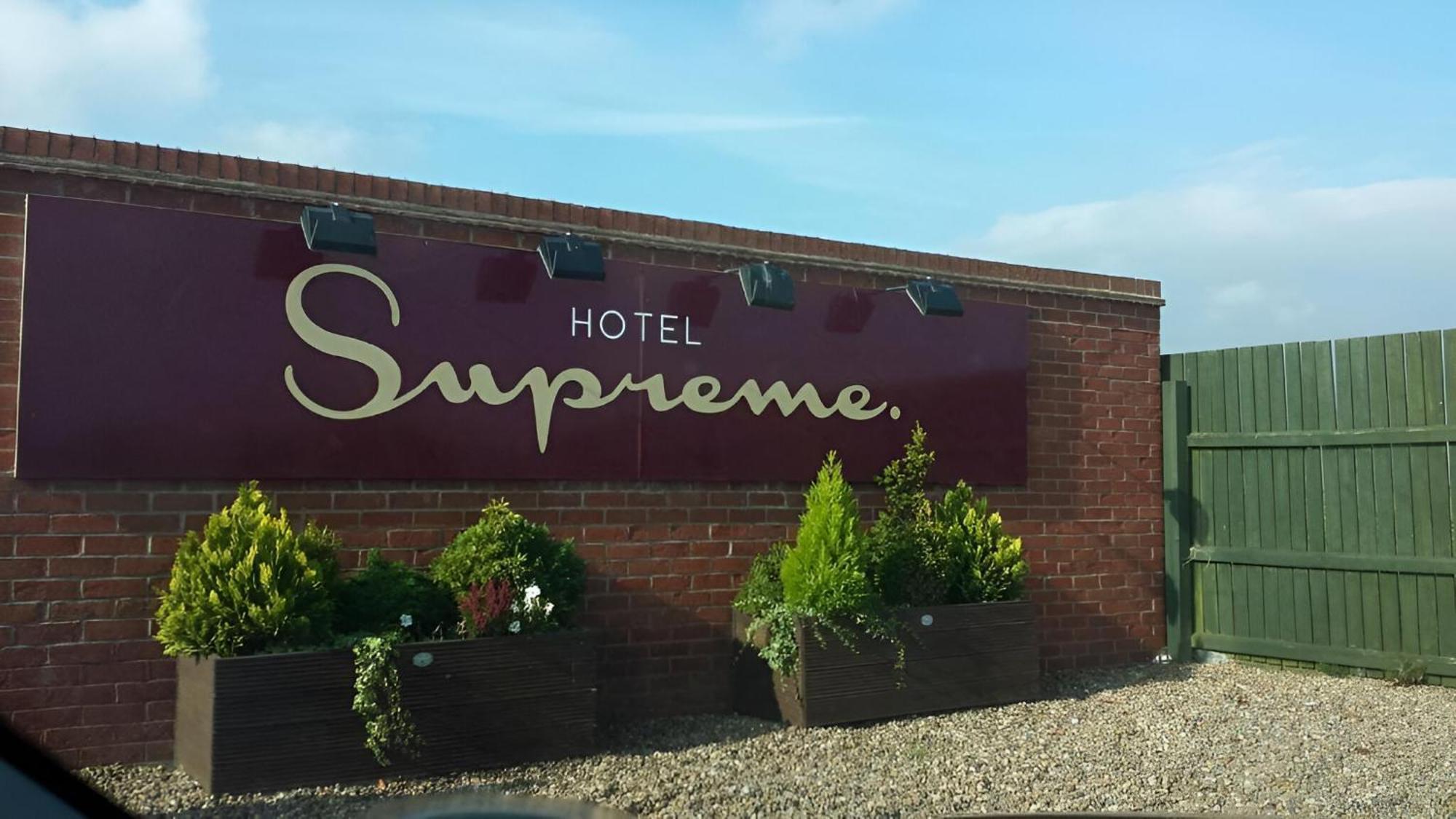 Supreme Inn Boston Swineshead 외부 사진