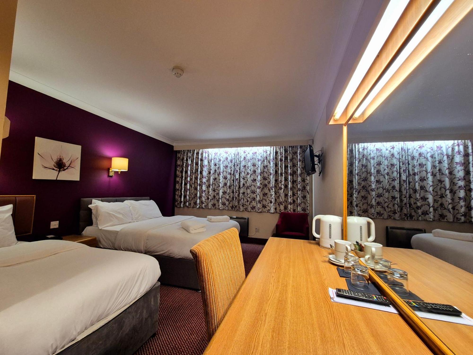 Supreme Inn Boston Swineshead 외부 사진
