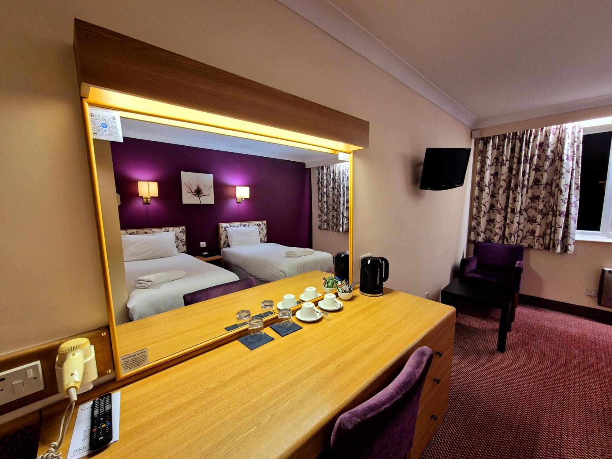 Supreme Inn Boston Swineshead 외부 사진