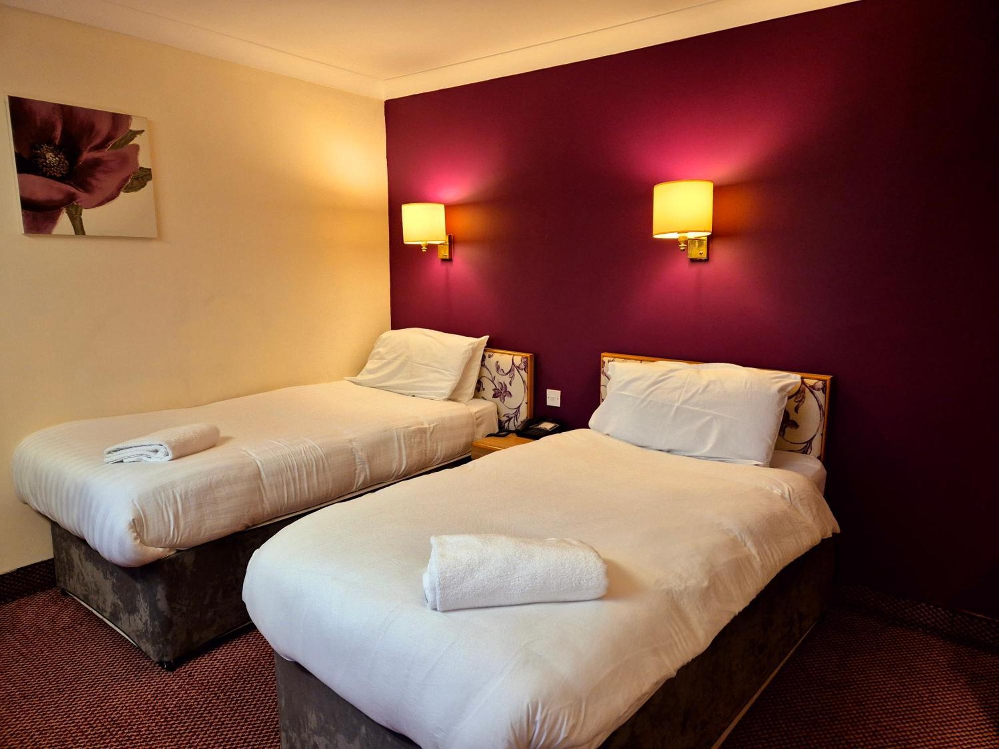 Supreme Inn Boston Swineshead 외부 사진